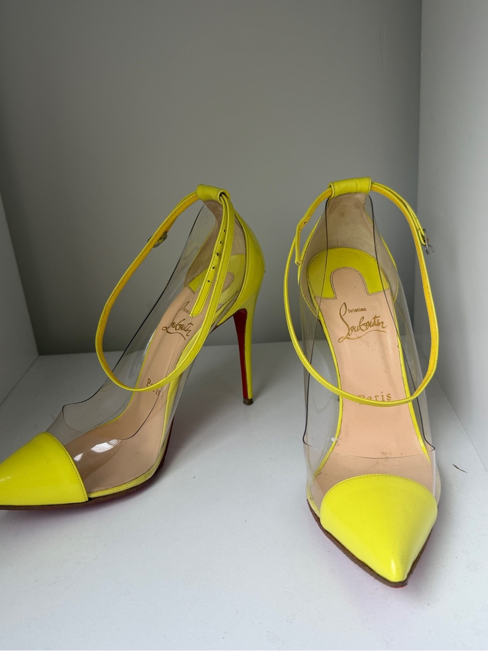 Christian Louboutin Un Bout PVC neon yellow 100mm EU 38